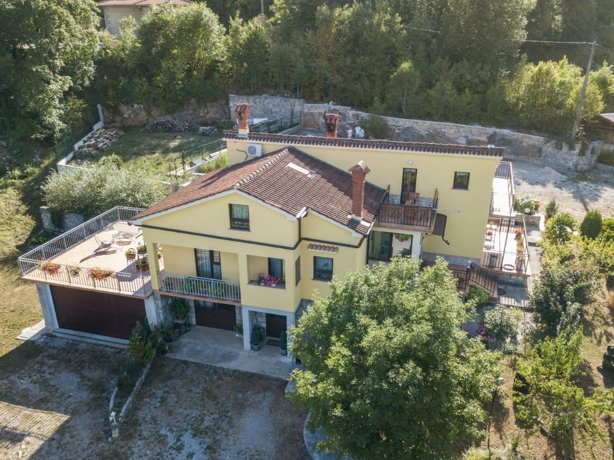 Apartment Tre Rose Zvoneca Esterno foto